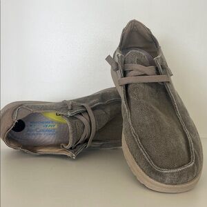 Skechers Tan Men's Loafers